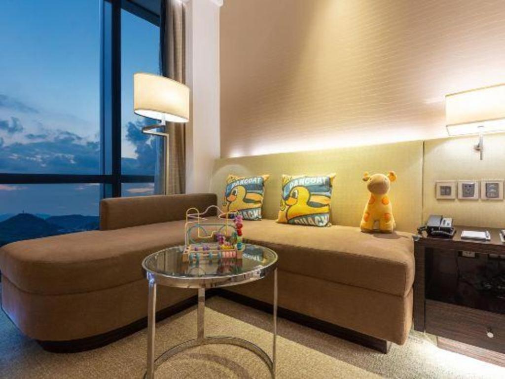 New World Guiyang Hotel Εξωτερικό φωτογραφία
