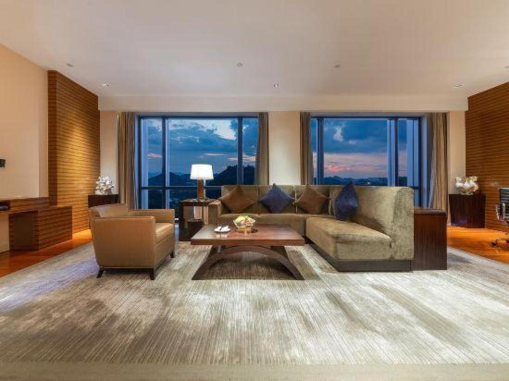 New World Guiyang Hotel Εξωτερικό φωτογραφία