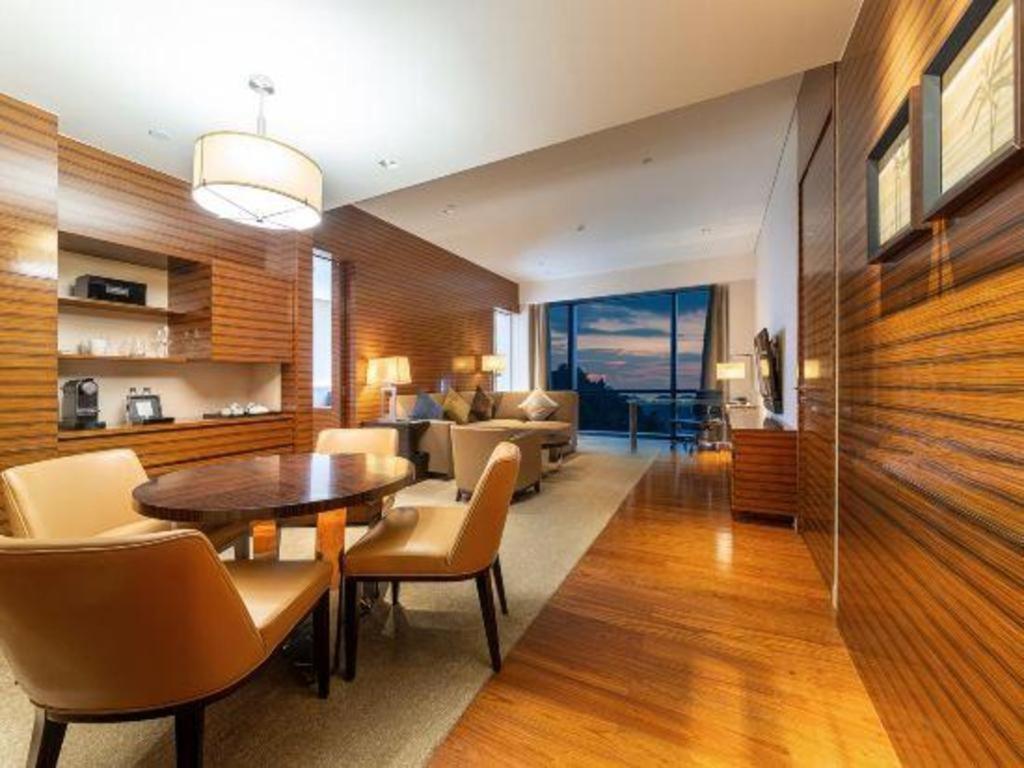 New World Guiyang Hotel Εξωτερικό φωτογραφία