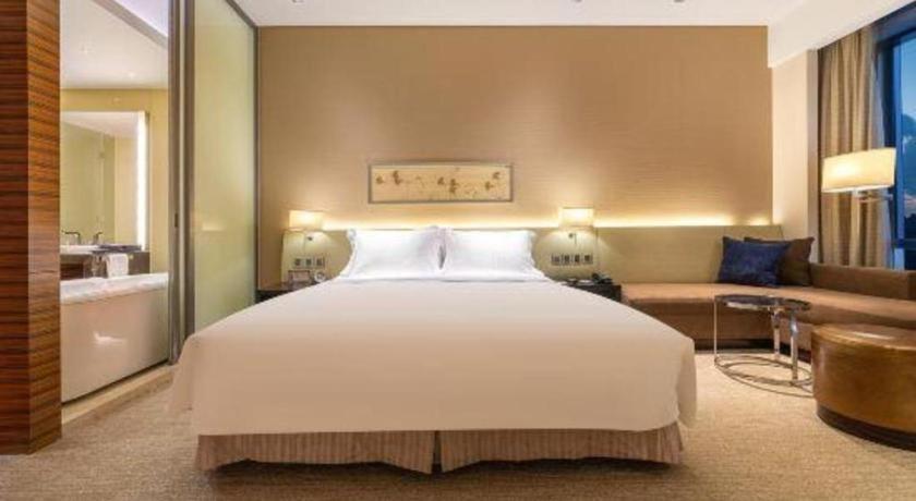 New World Guiyang Hotel Εξωτερικό φωτογραφία