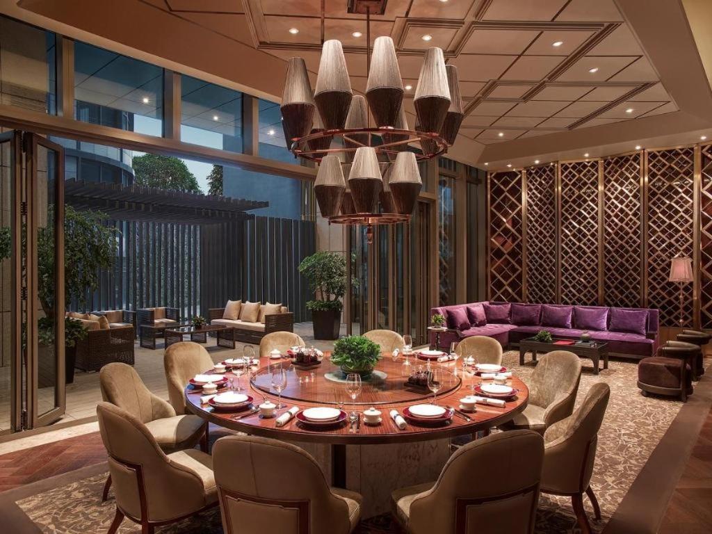 New World Guiyang Hotel Εξωτερικό φωτογραφία